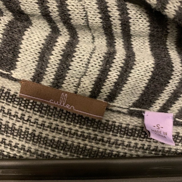 Cullen | oversized cardigan - Picture 3 of 3